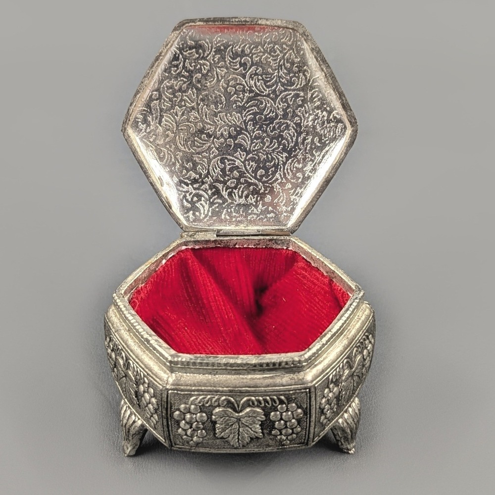 Vintage Japan Silver Tone Footed Trinket Box Embossed Grape Vine Octagon Repair